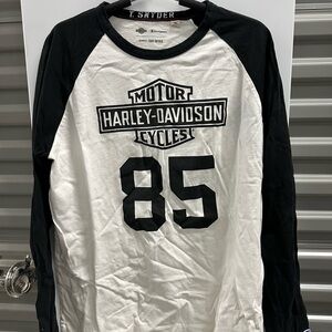 Champion Black and White Long Sleeve Tee